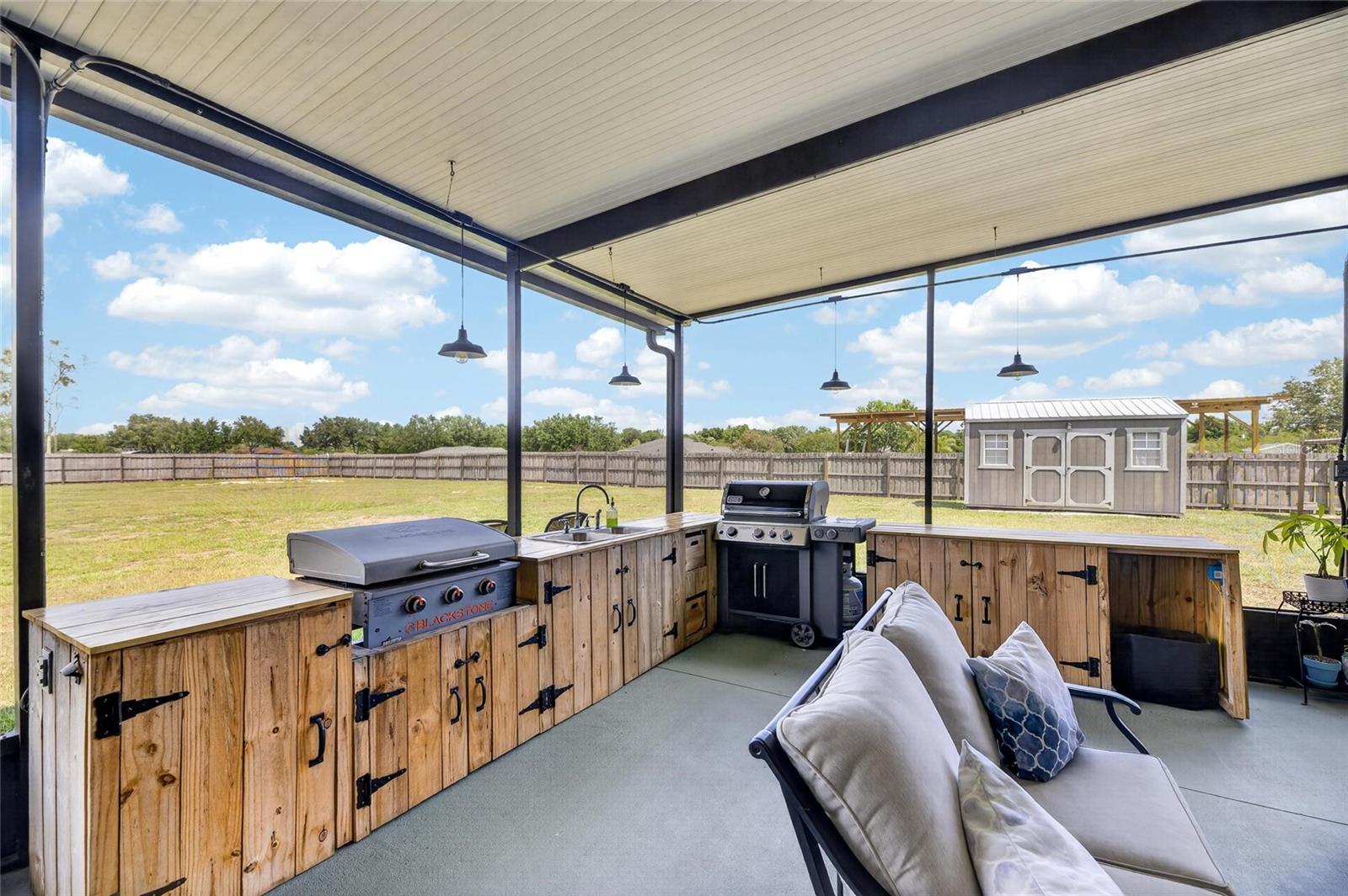 WINDMILL POINTE - Residential