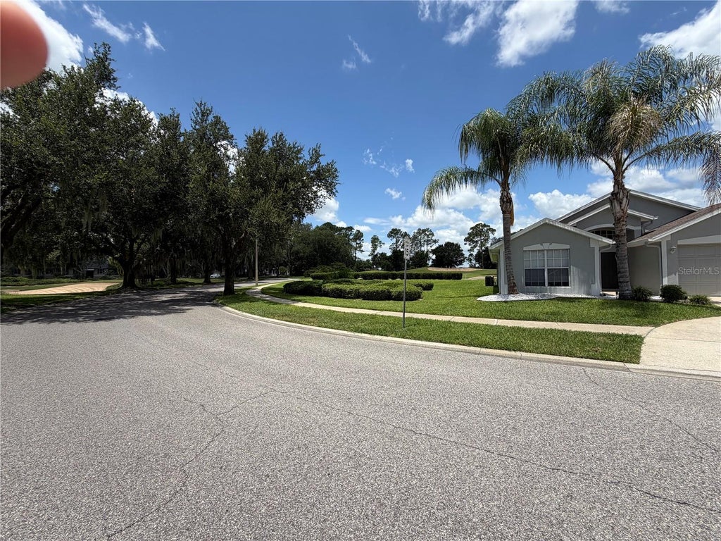 Photo of 2004 Hemingway Avenue, Haines City, FL 33844 (MLS # TB8530312)
