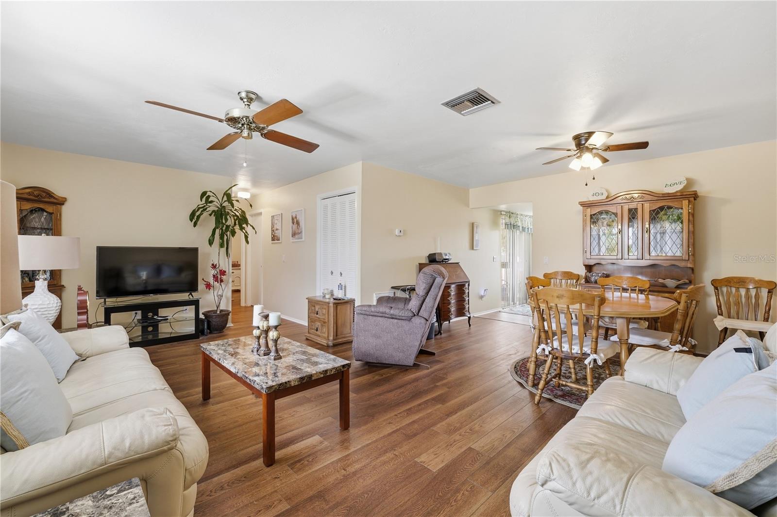 WESTCHESTER WOODS PH 01 - Residential