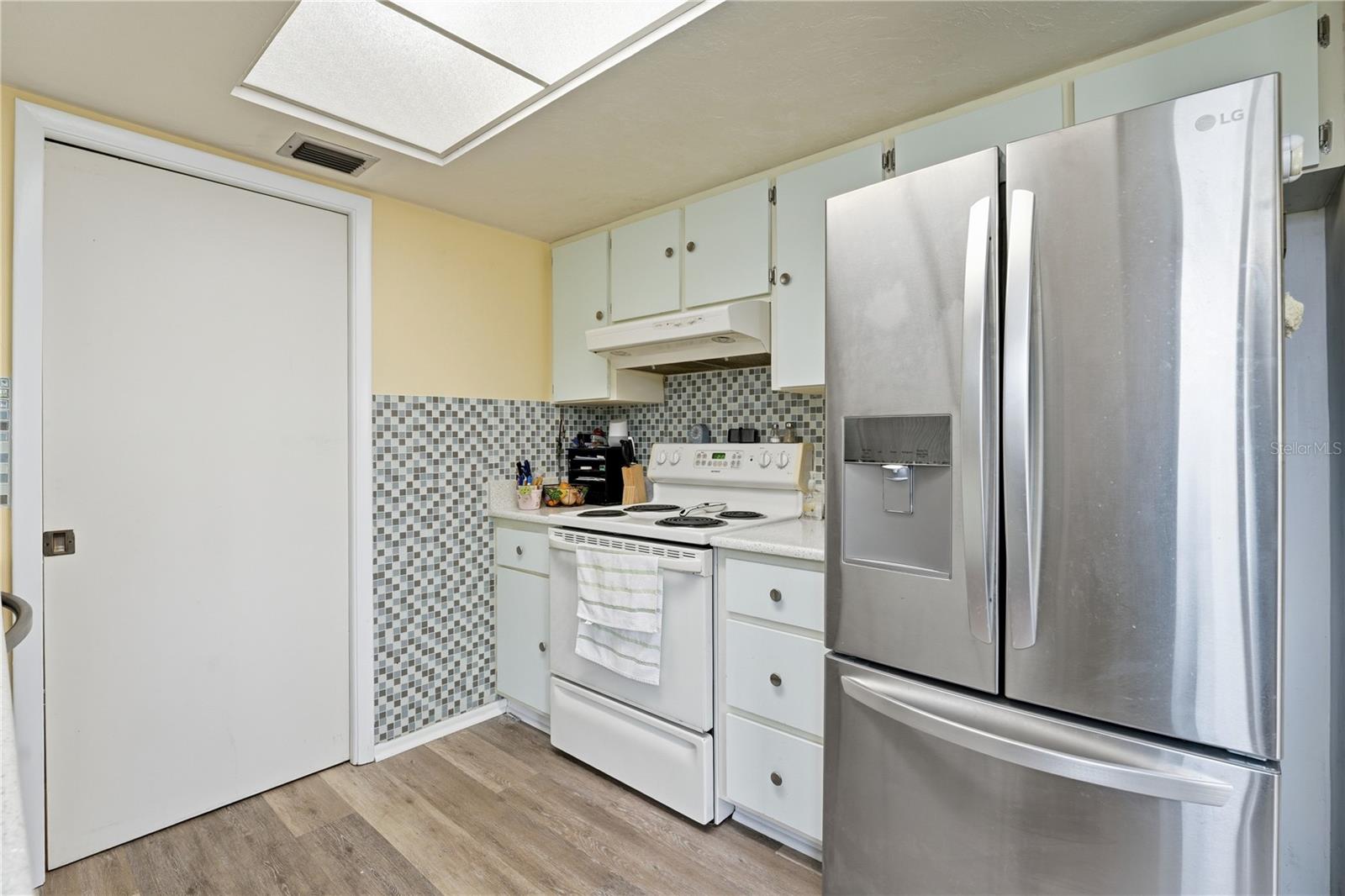 WESTCHESTER WOODS PH 01 - Residential