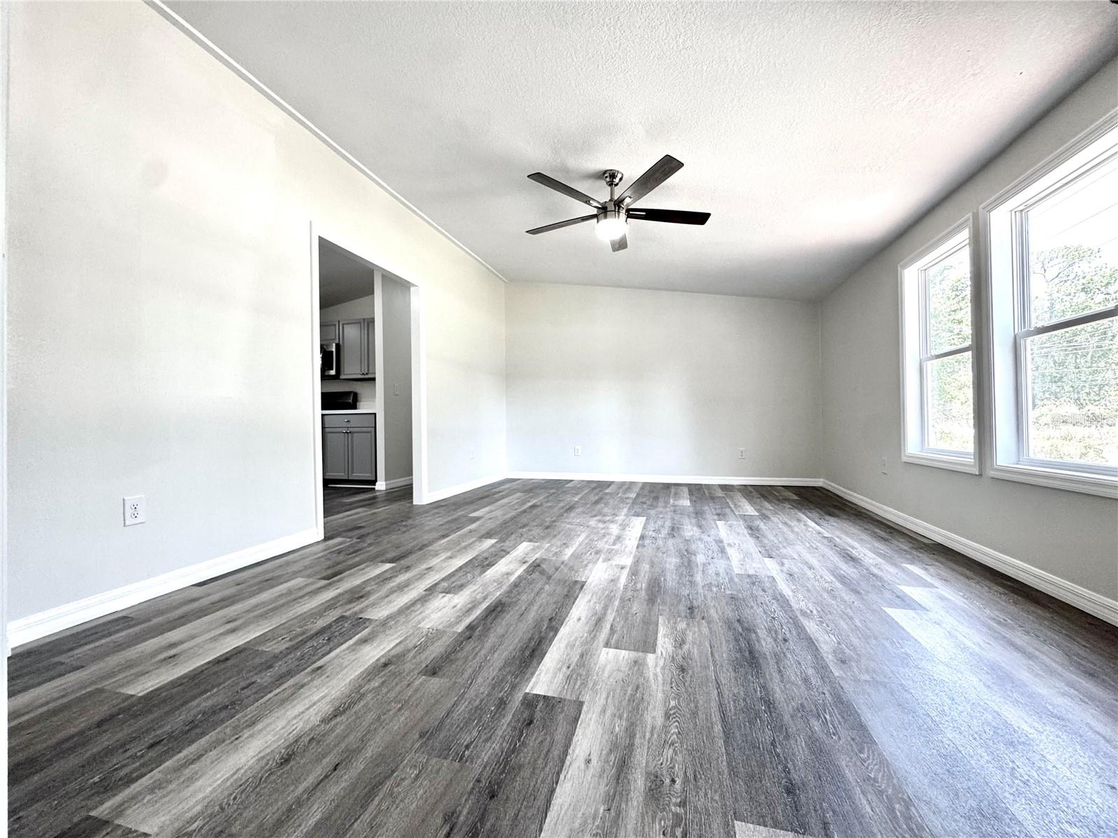 PAULA HEIGHTS - Residential