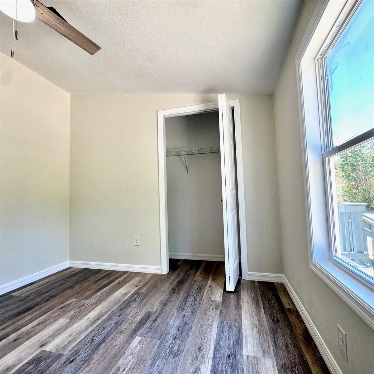 PAULA HEIGHTS - Residential