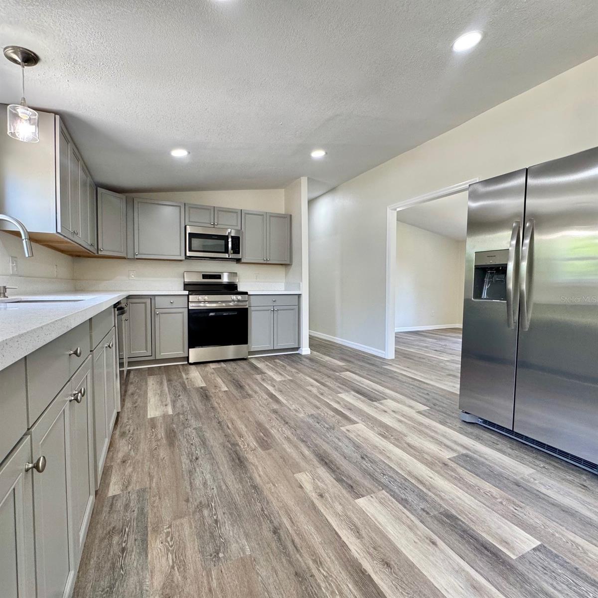 PAULA HEIGHTS - Residential