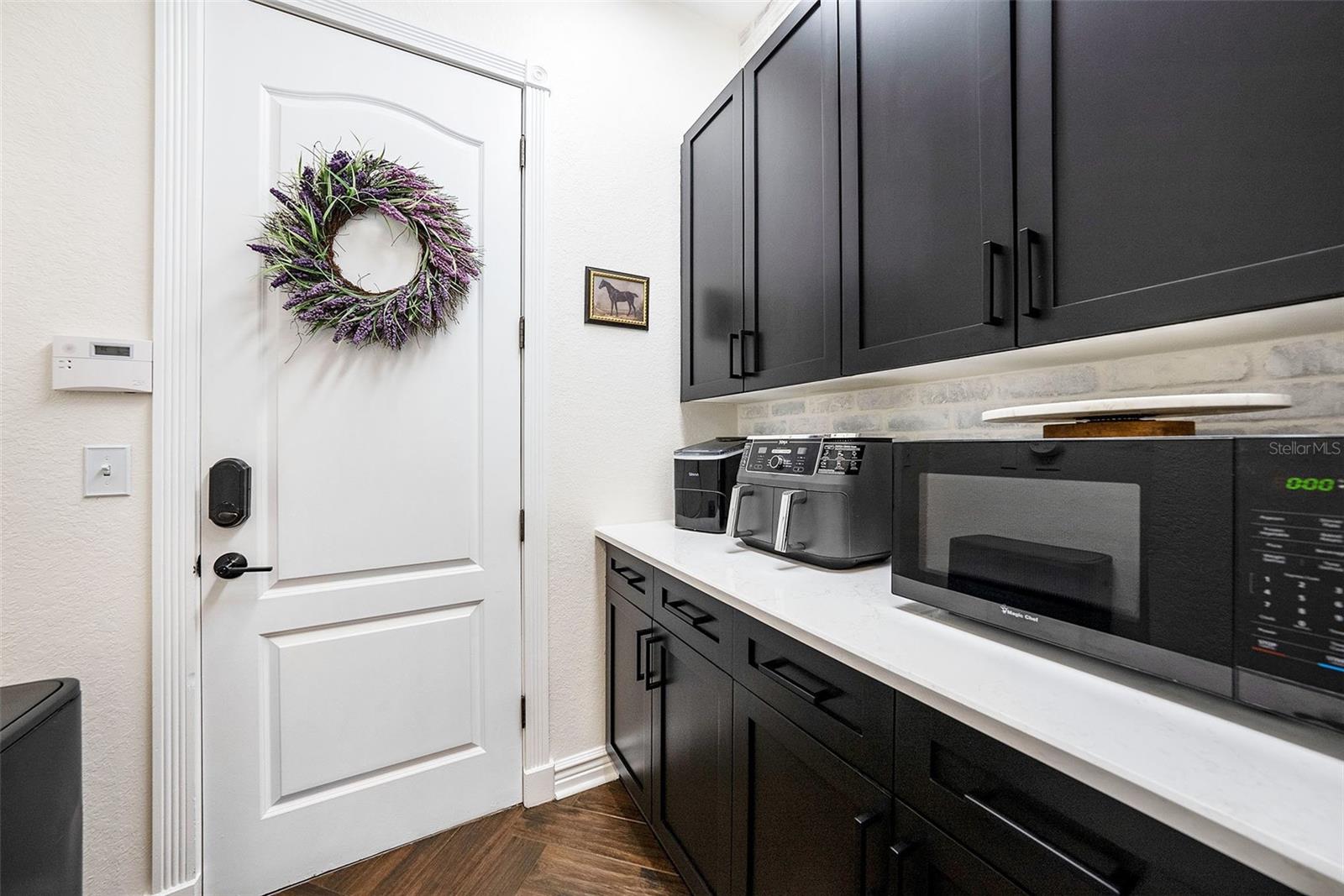 ASBURY PARK VILLAS & TOWNHOUSES - Residential