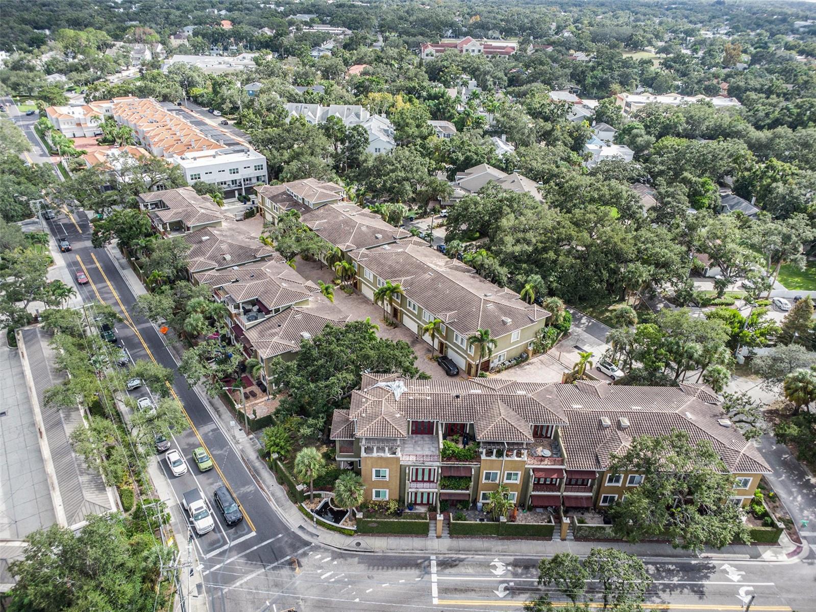 ASBURY PARK VILLAS & TOWNHOUSES - Residential