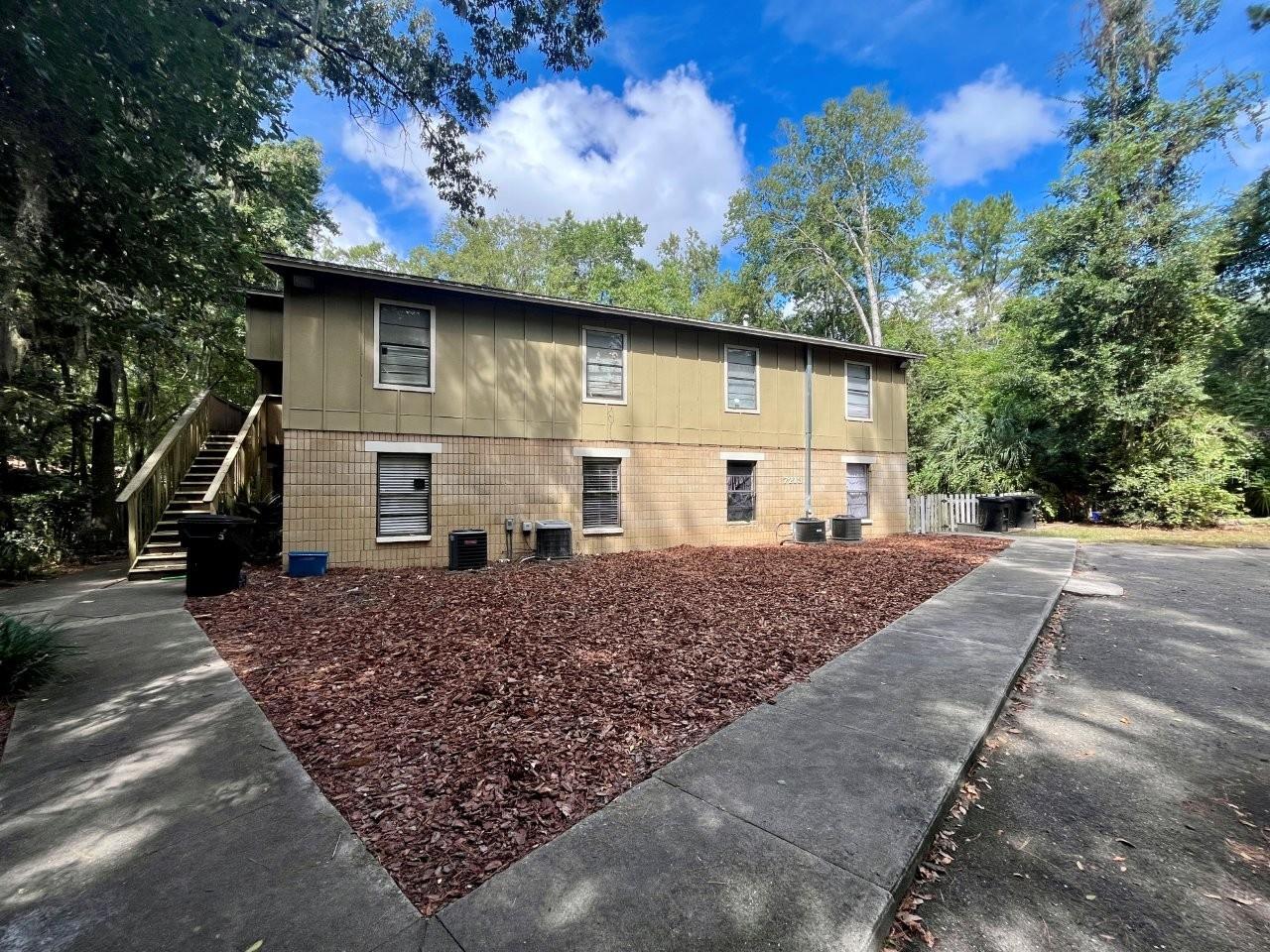 7213 SW 44TH PLACE