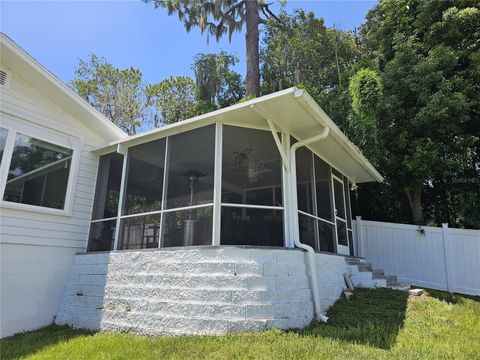 Tiny photo for 1930 Hilltop Drive, Mount Dora, FL 32757 (MLS # G5093494)