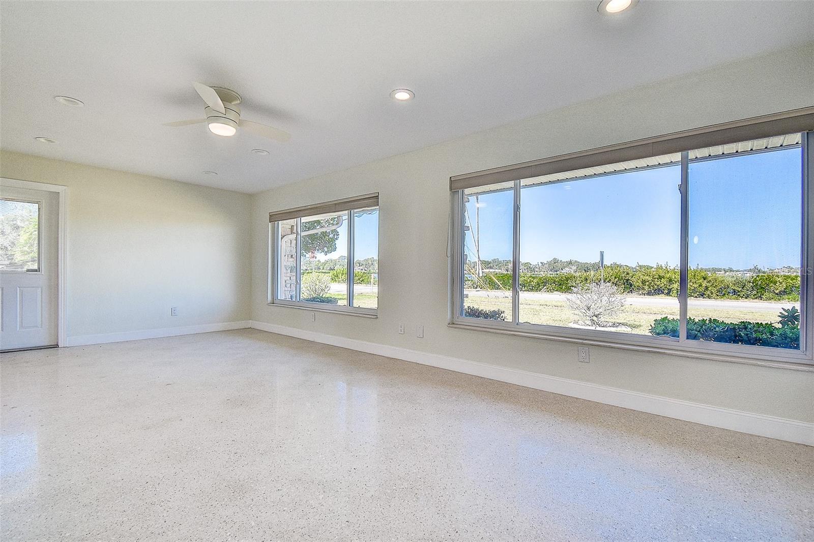 ORANGE HEIGHTS - Residential