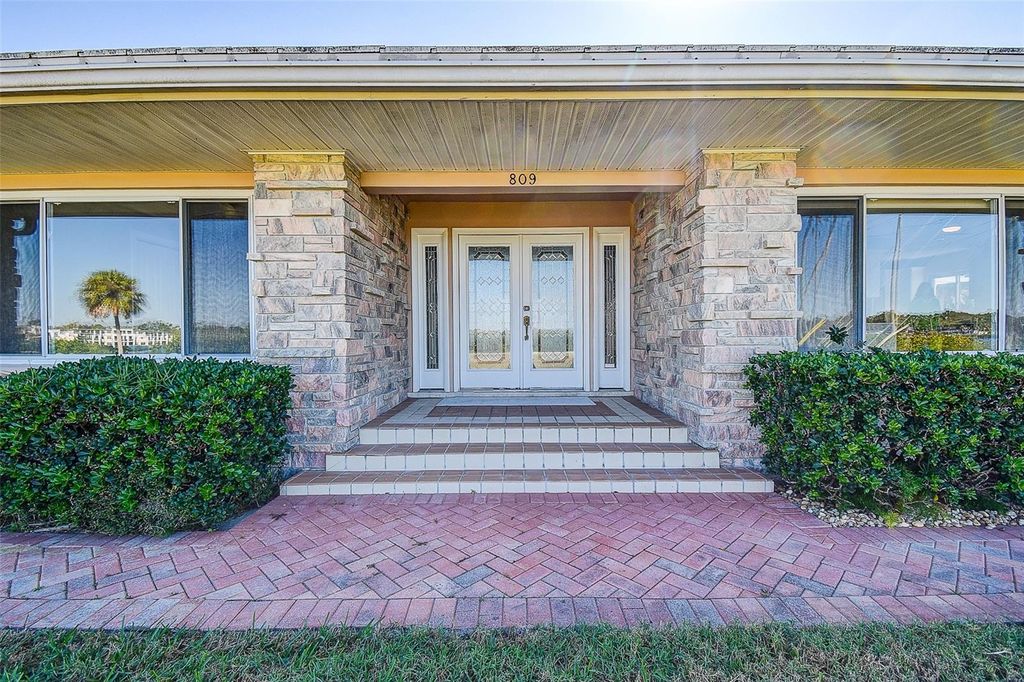 Photo of 809 Whitcomb Boulevard, Tarpon Springs, FL 34689 (MLS # W7880924)