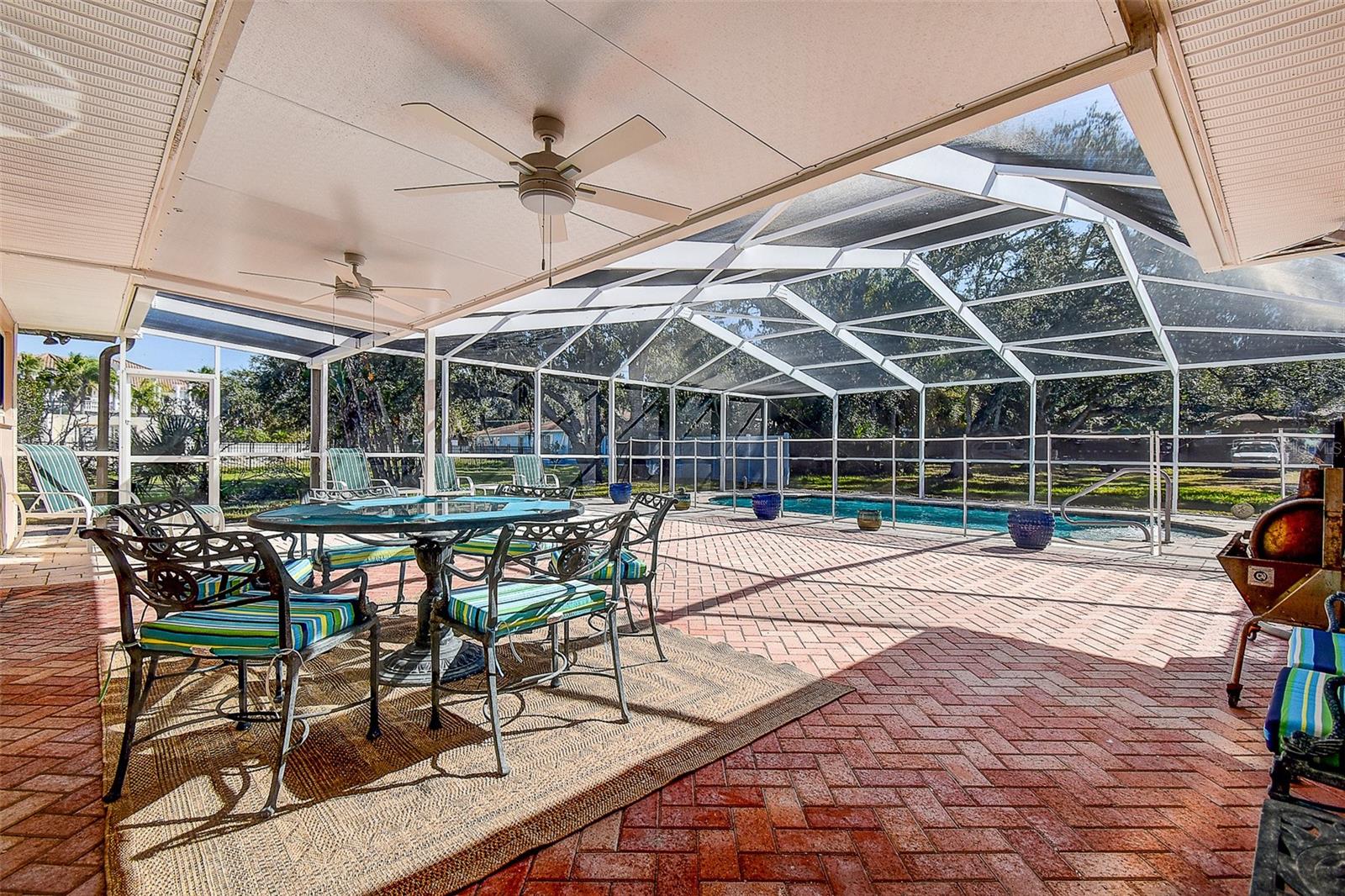 ORANGE HEIGHTS - Residential