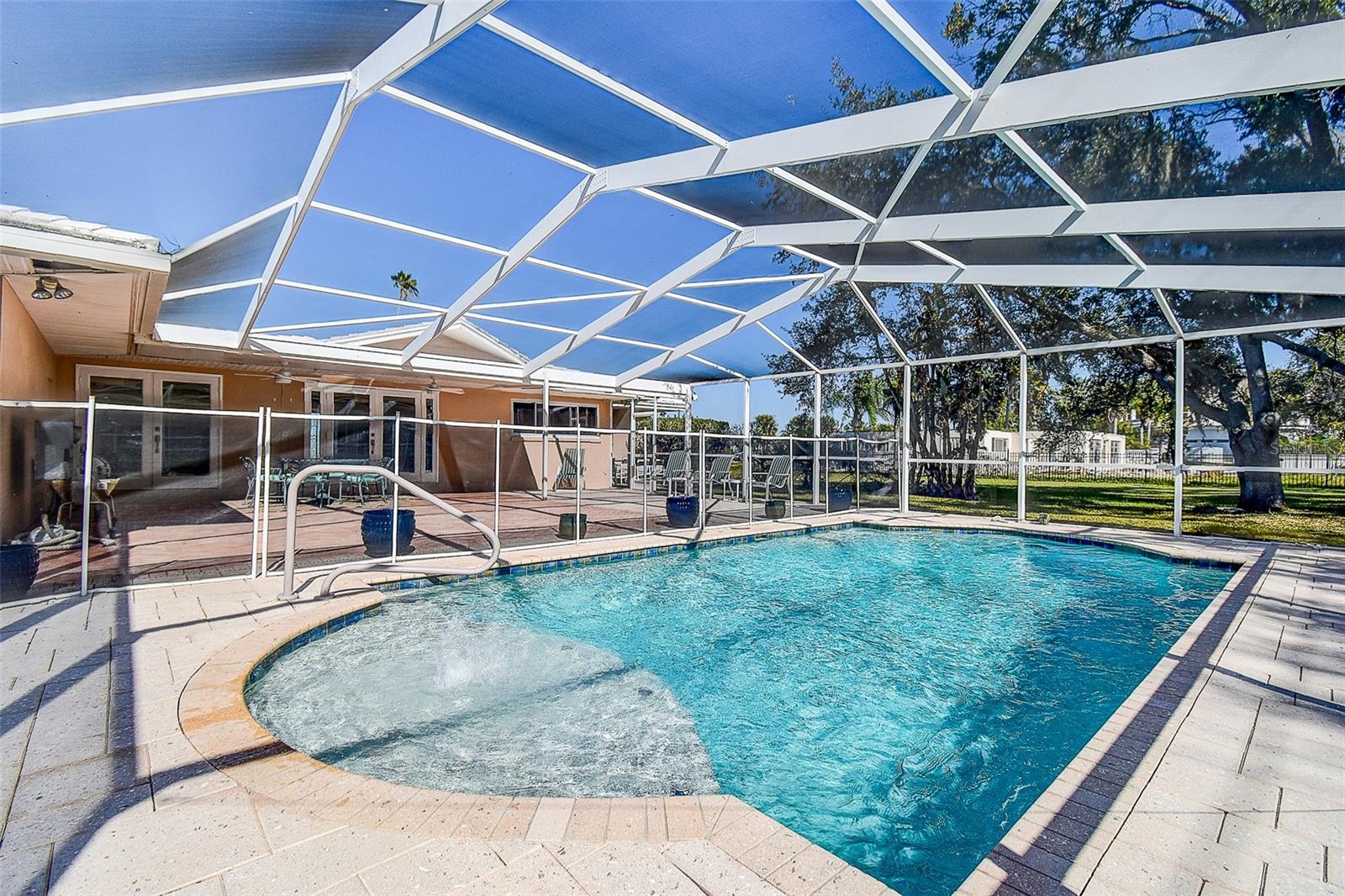 ORANGE HEIGHTS - Residential