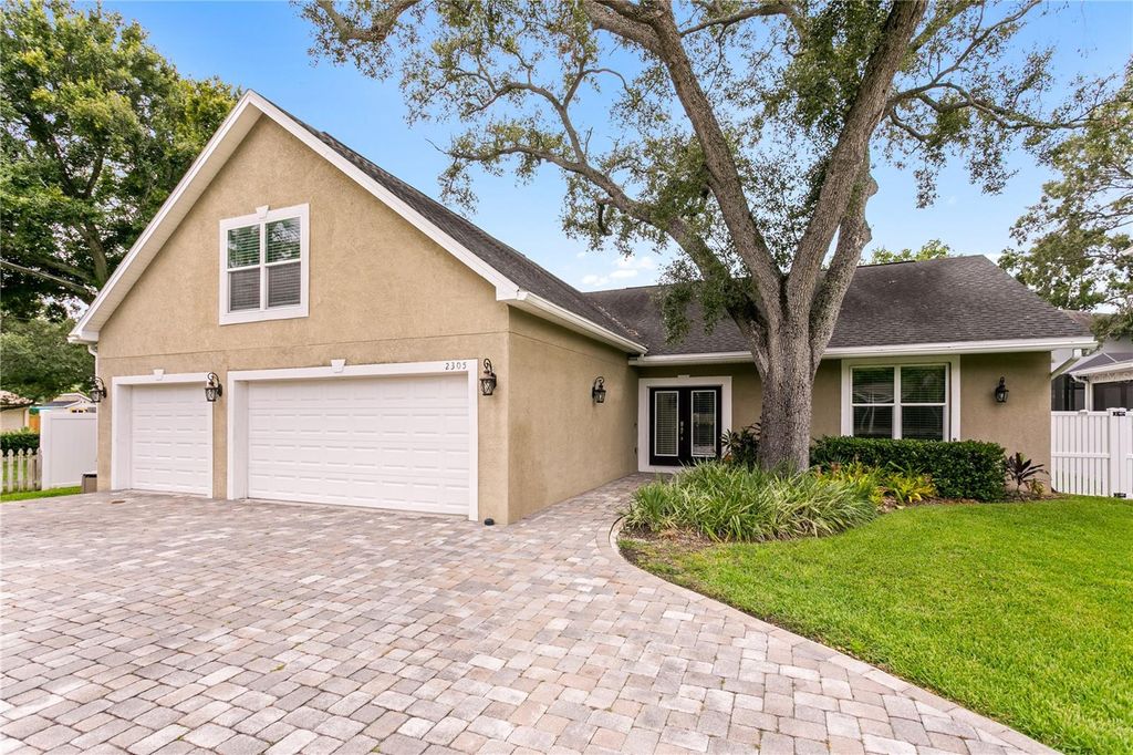 Photo of 2305 S Church Avenue, Tampa, FL 33629 (MLS # TB8427690)