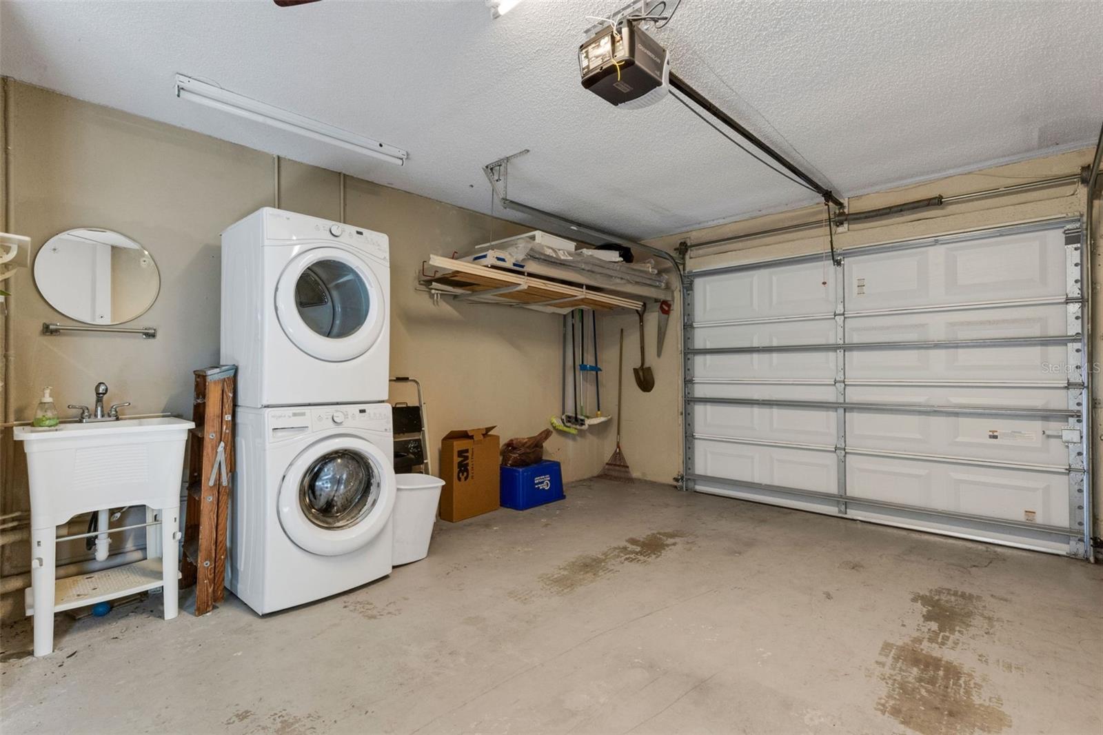 HIGHLAND LAKES - Residential