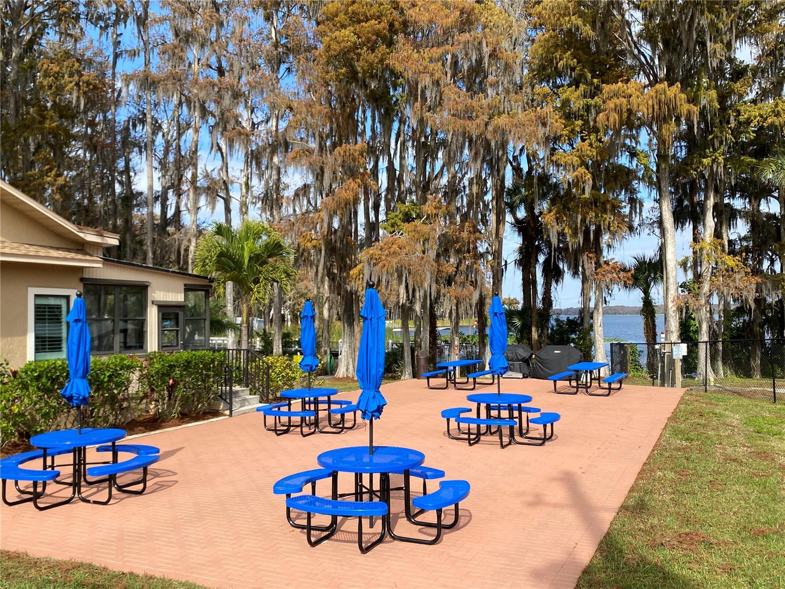 HIGHLAND LAKES - Residential