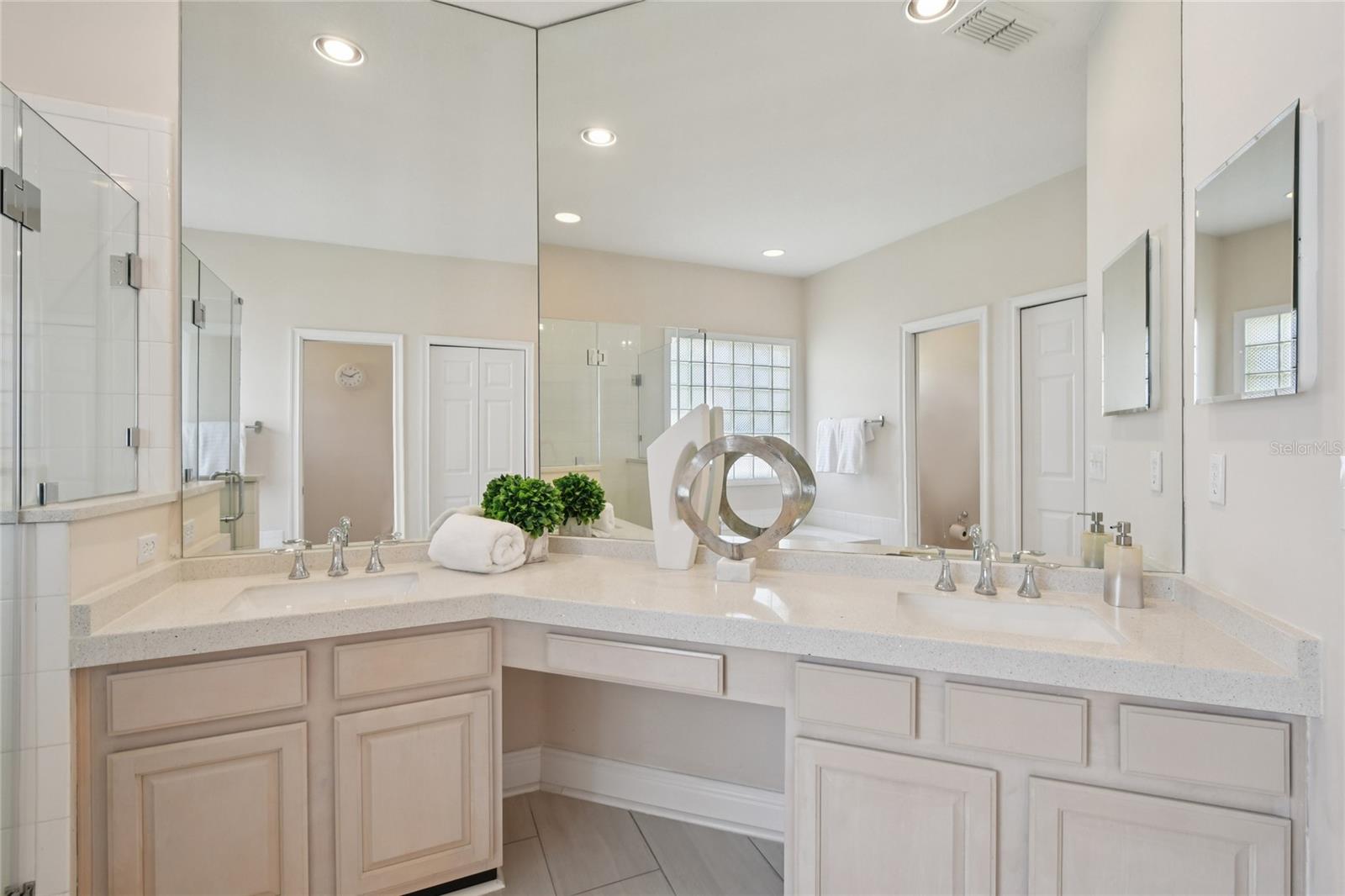 DEERCREEK COUNTRY CLUB 01 - Residential