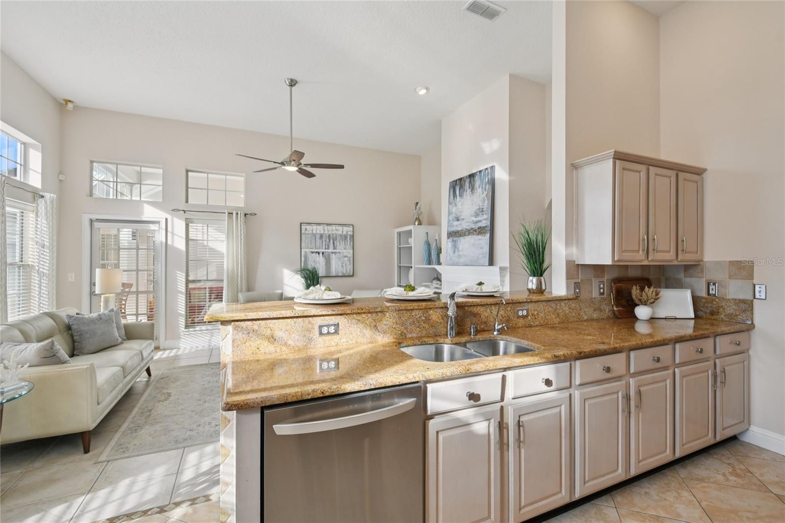 DEERCREEK COUNTRY CLUB 01 - Residential