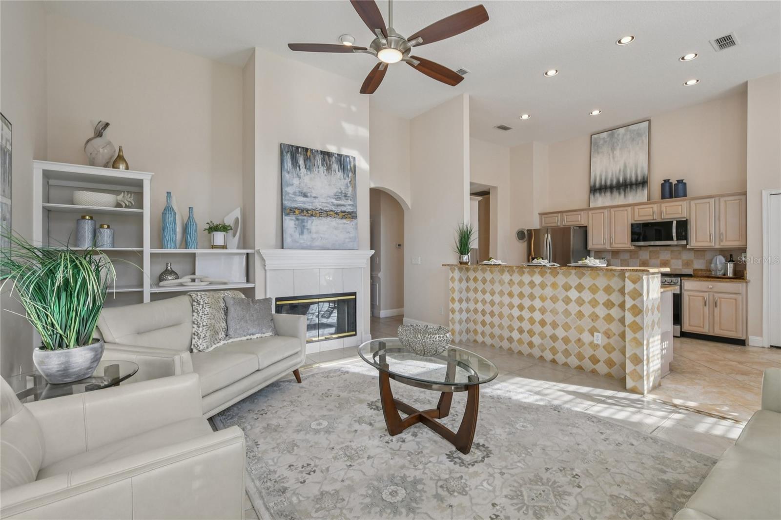 DEERCREEK COUNTRY CLUB 01 - Residential