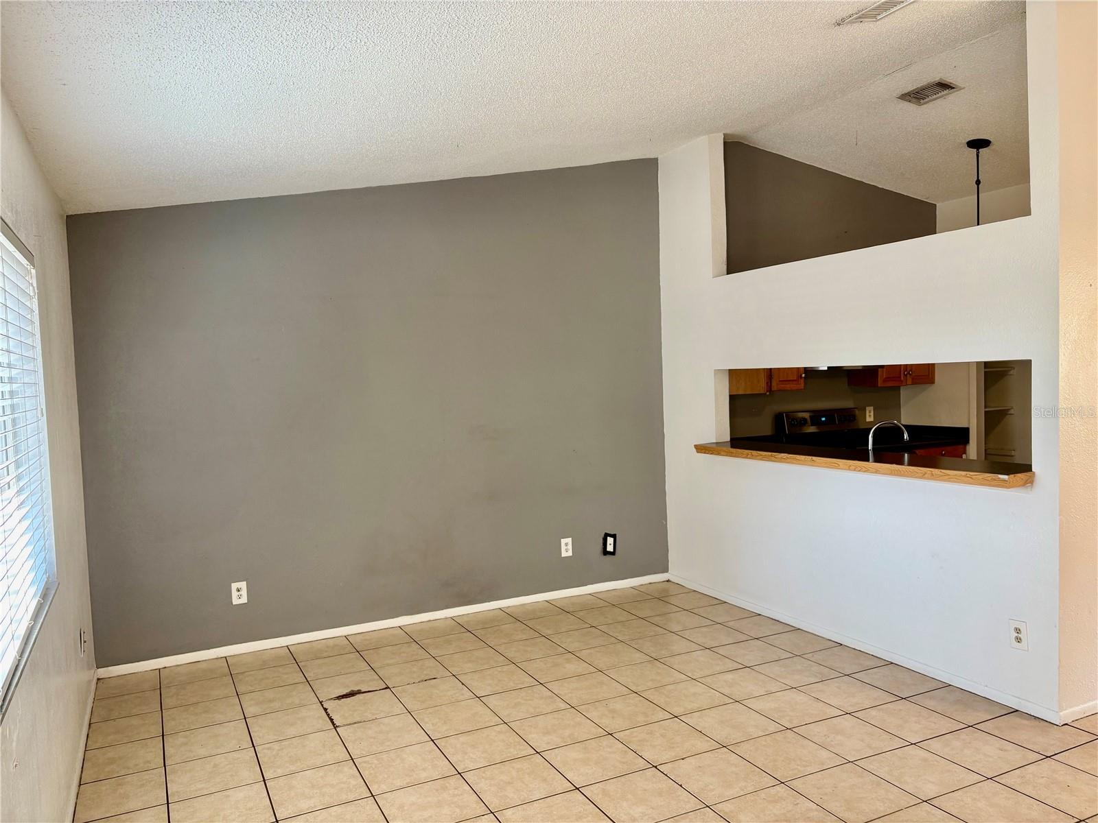 MAINE AVENUE VILLAS WEST - Residential