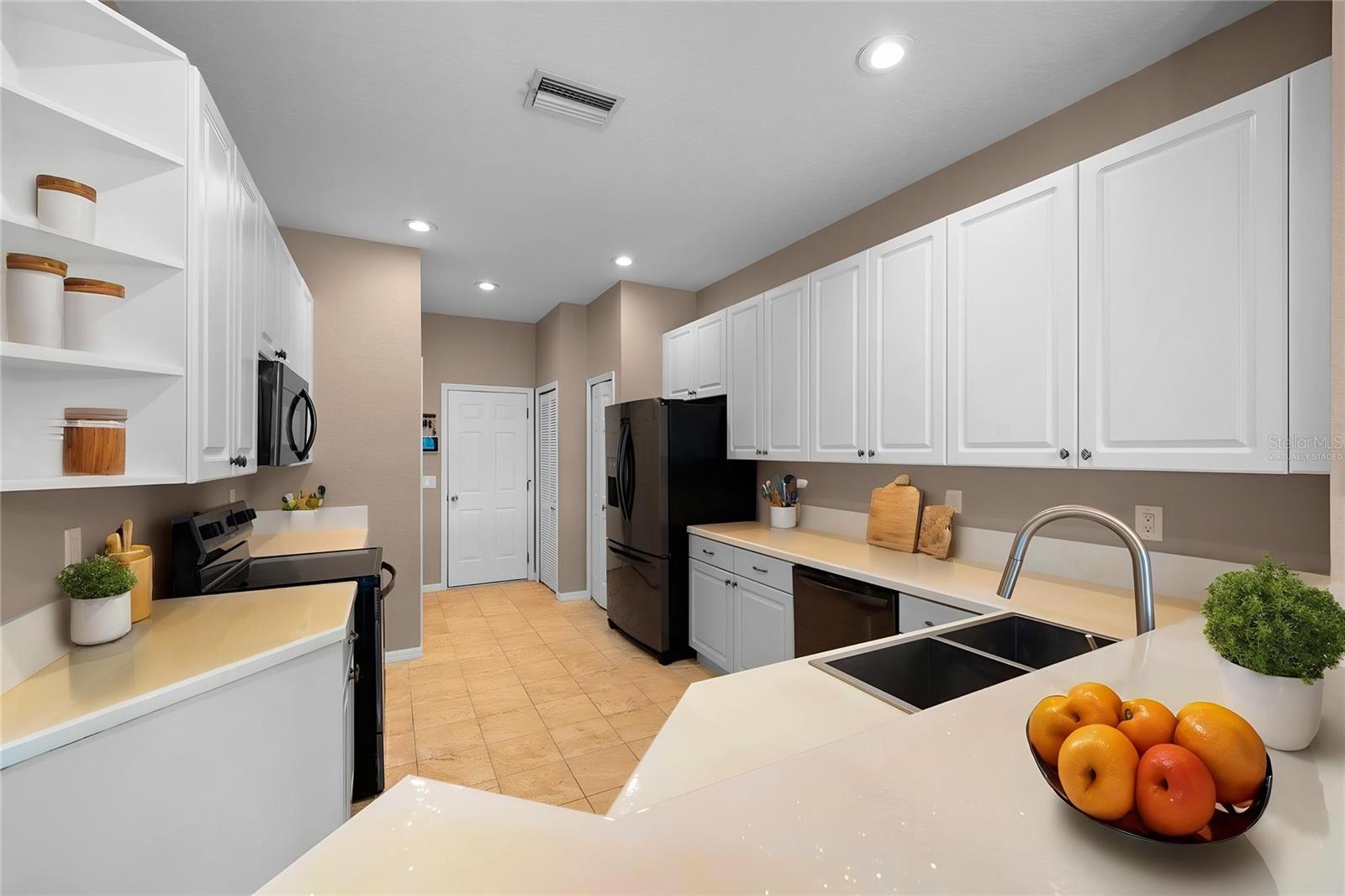 11559 CAPTIVA KAY DRIVE