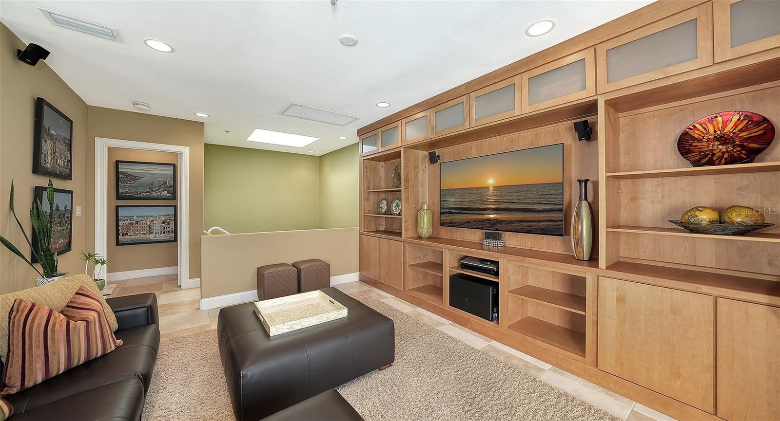 FAIRWAY BAY 1 - Residential