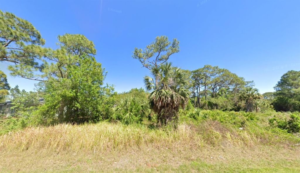 Photo of 568 Meridan Avenue NW, Port Charlotte, FL 33952 (MLS # D6144148)