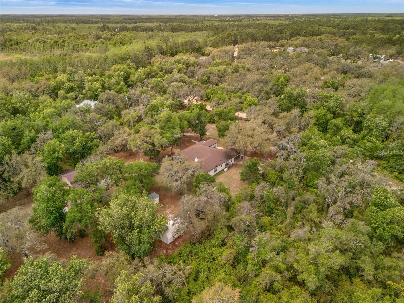 GROVELAND FARMS 31-22-25 - Residential