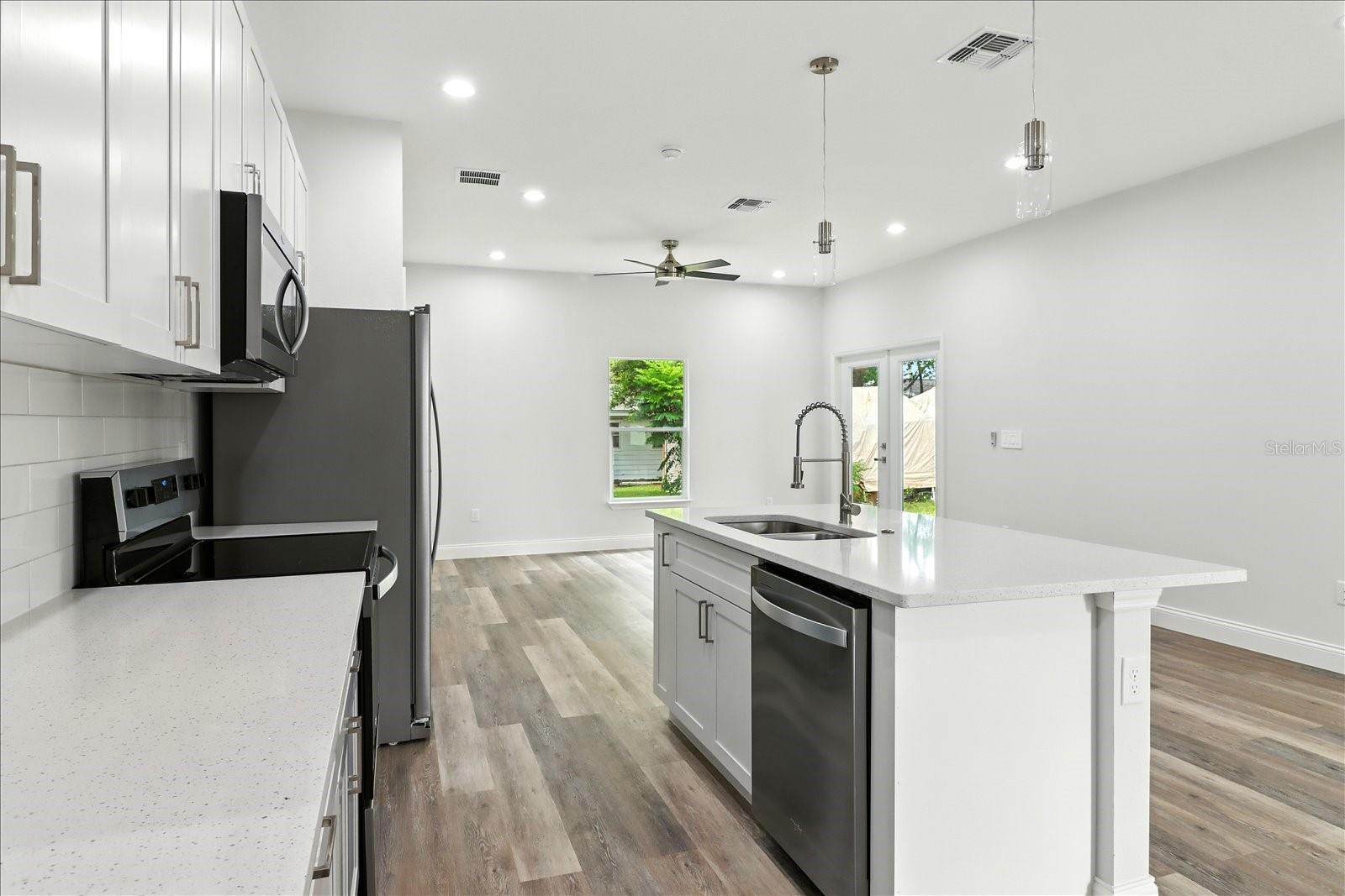 CITRUS SPGS UNIT 02 - Residential