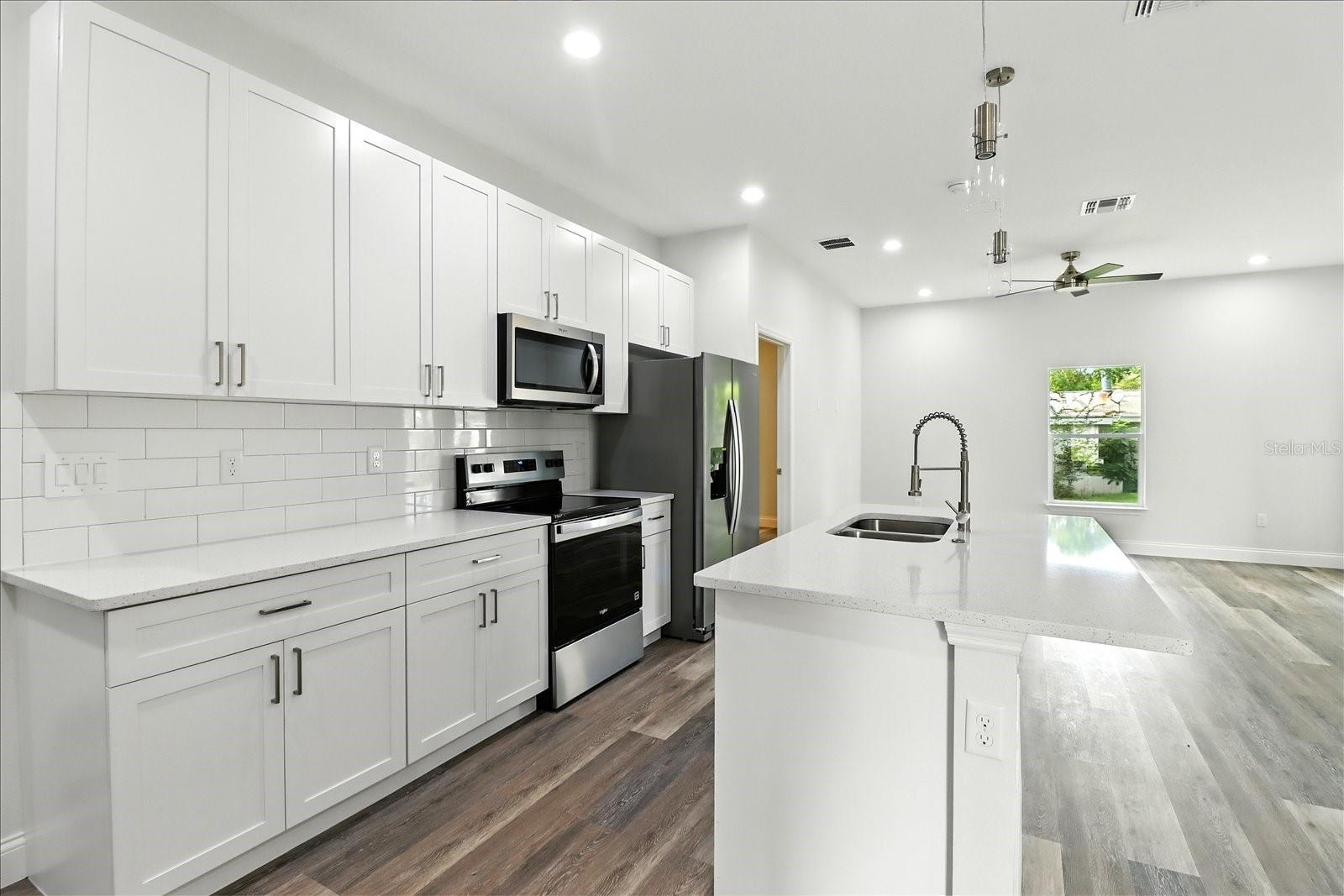 CITRUS SPGS UNIT 02 - Residential