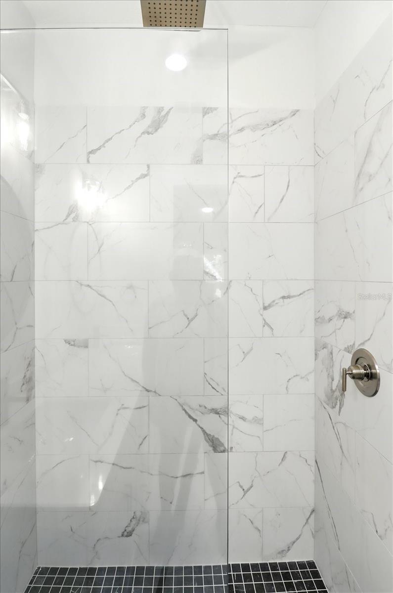 CITRUS SPGS UNIT 02 - Residential
