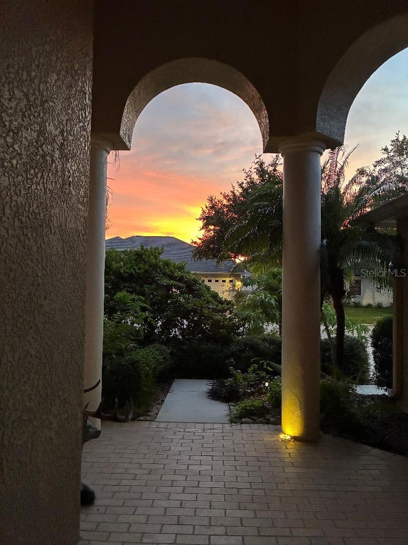 LAKE TALIA PH 01 - Residential