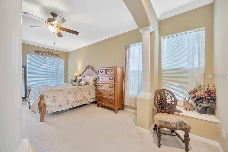 LAKE TALIA PH 01 - Residential