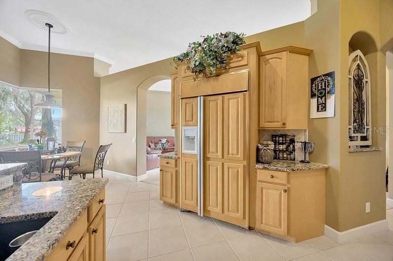 LAKE TALIA PH 01 - Residential