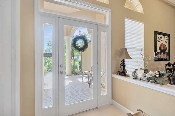 LAKE TALIA PH 01 - Residential