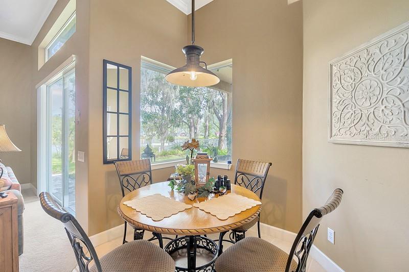 LAKE TALIA PH 01 - Residential