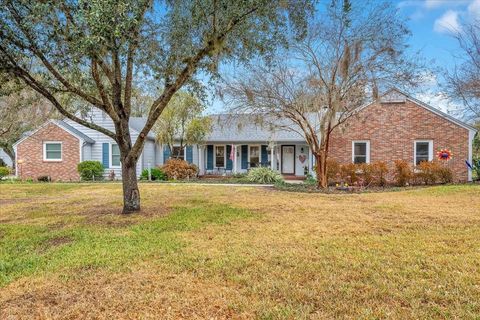 Photo of 860 Lila Street, Bartow, FL 33830 (MLS # L4959146)