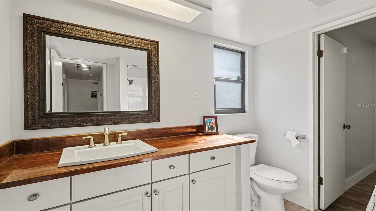 INDIAN WOODS - Residential