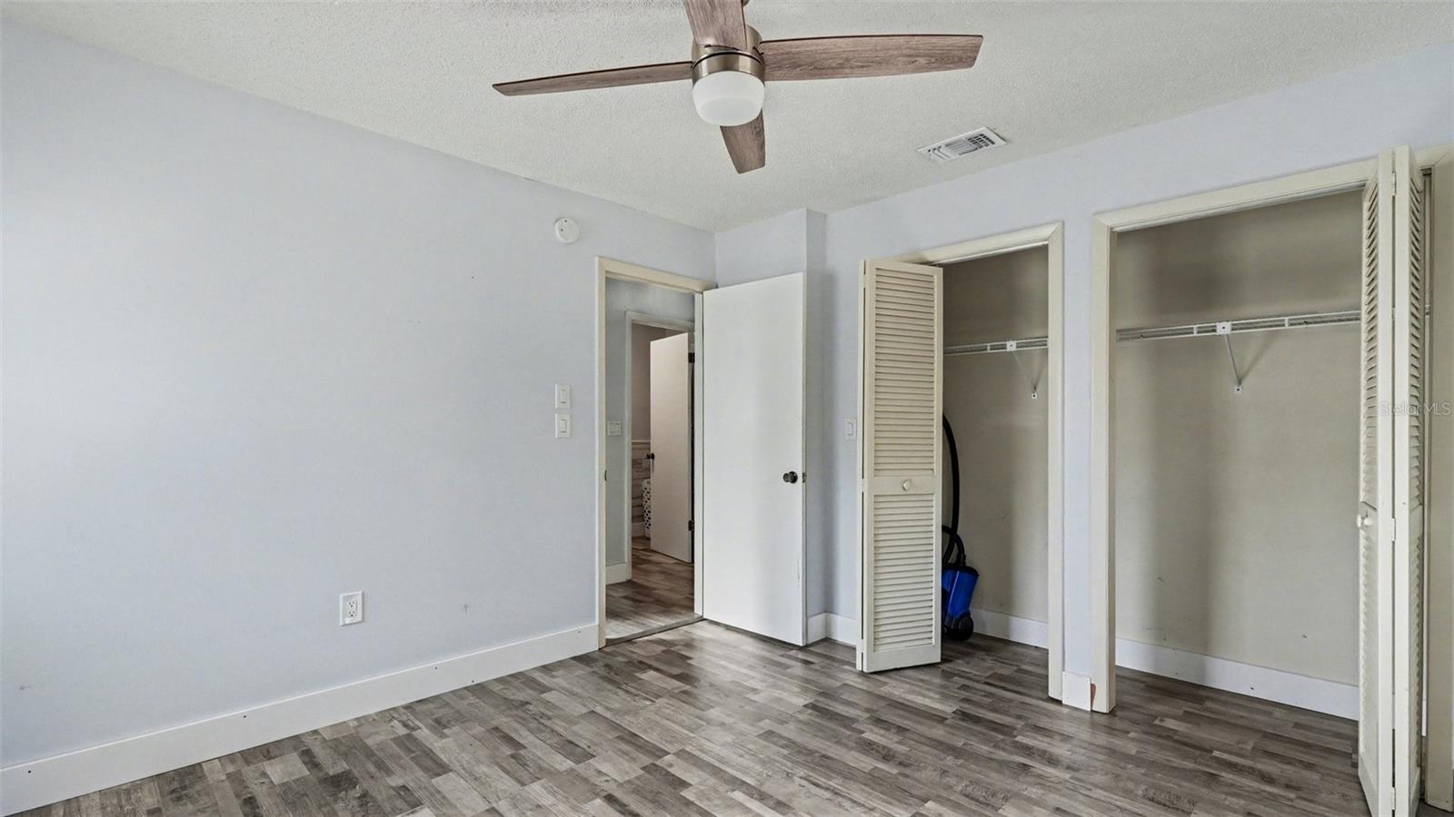 INDIAN WOODS - Residential