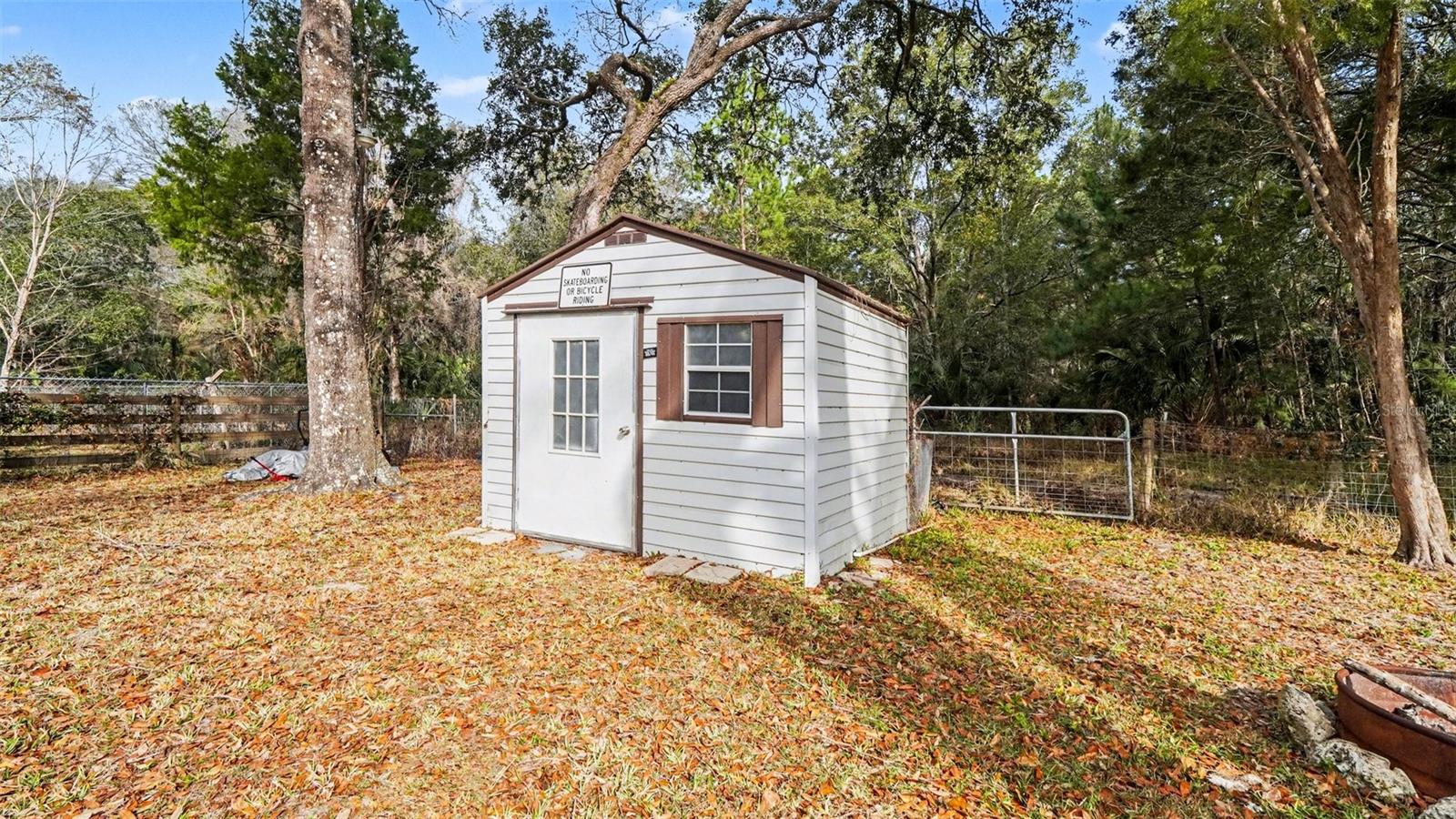 INDIAN WOODS - Residential