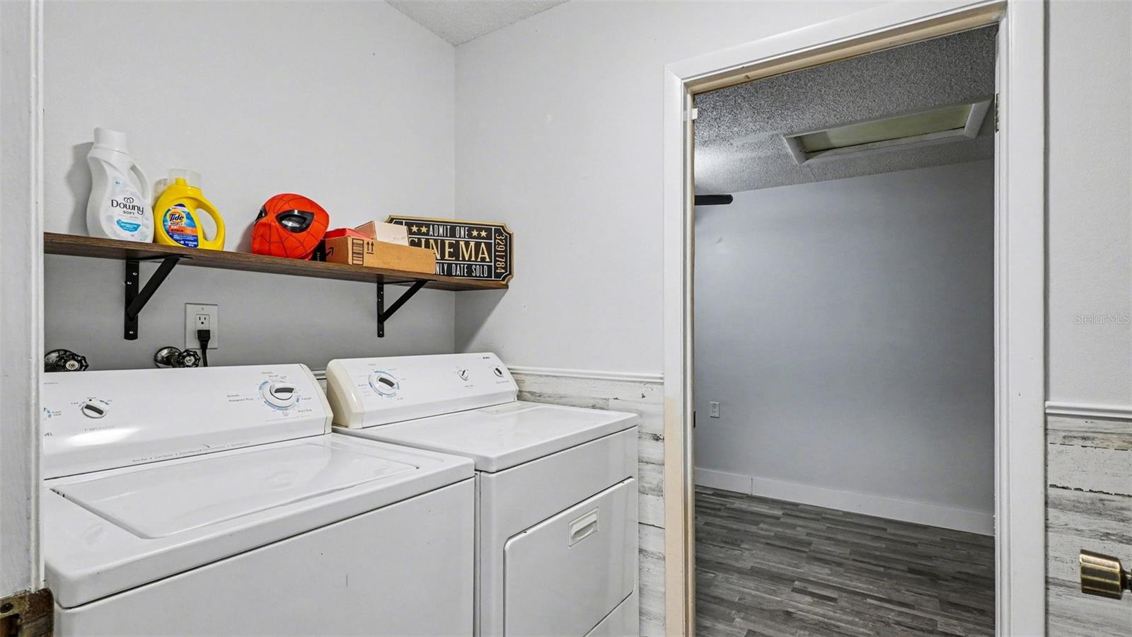 INDIAN WOODS - Residential