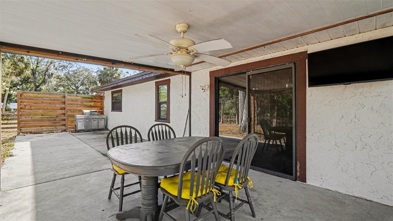 INDIAN WOODS - Residential