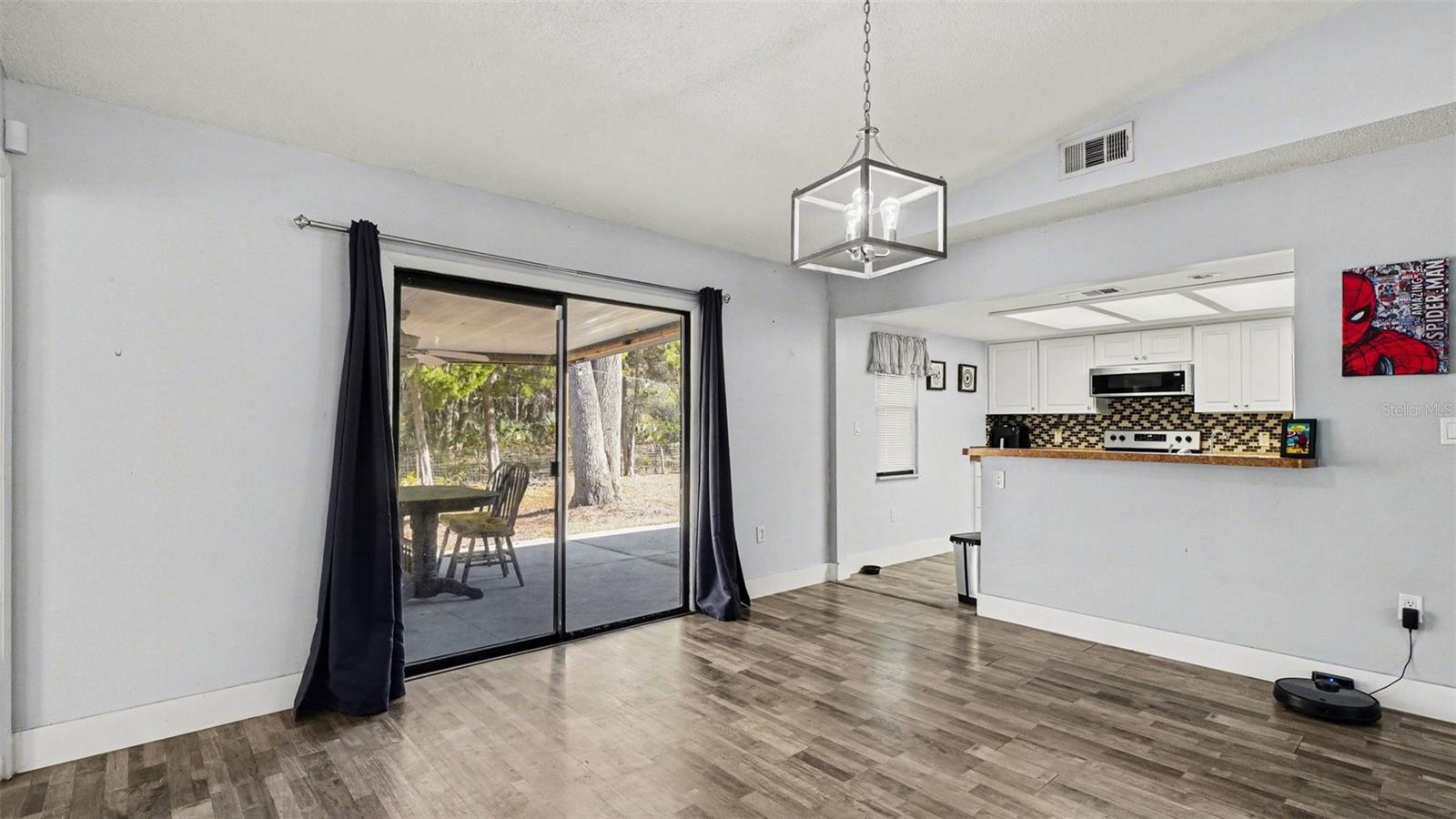 INDIAN WOODS - Residential