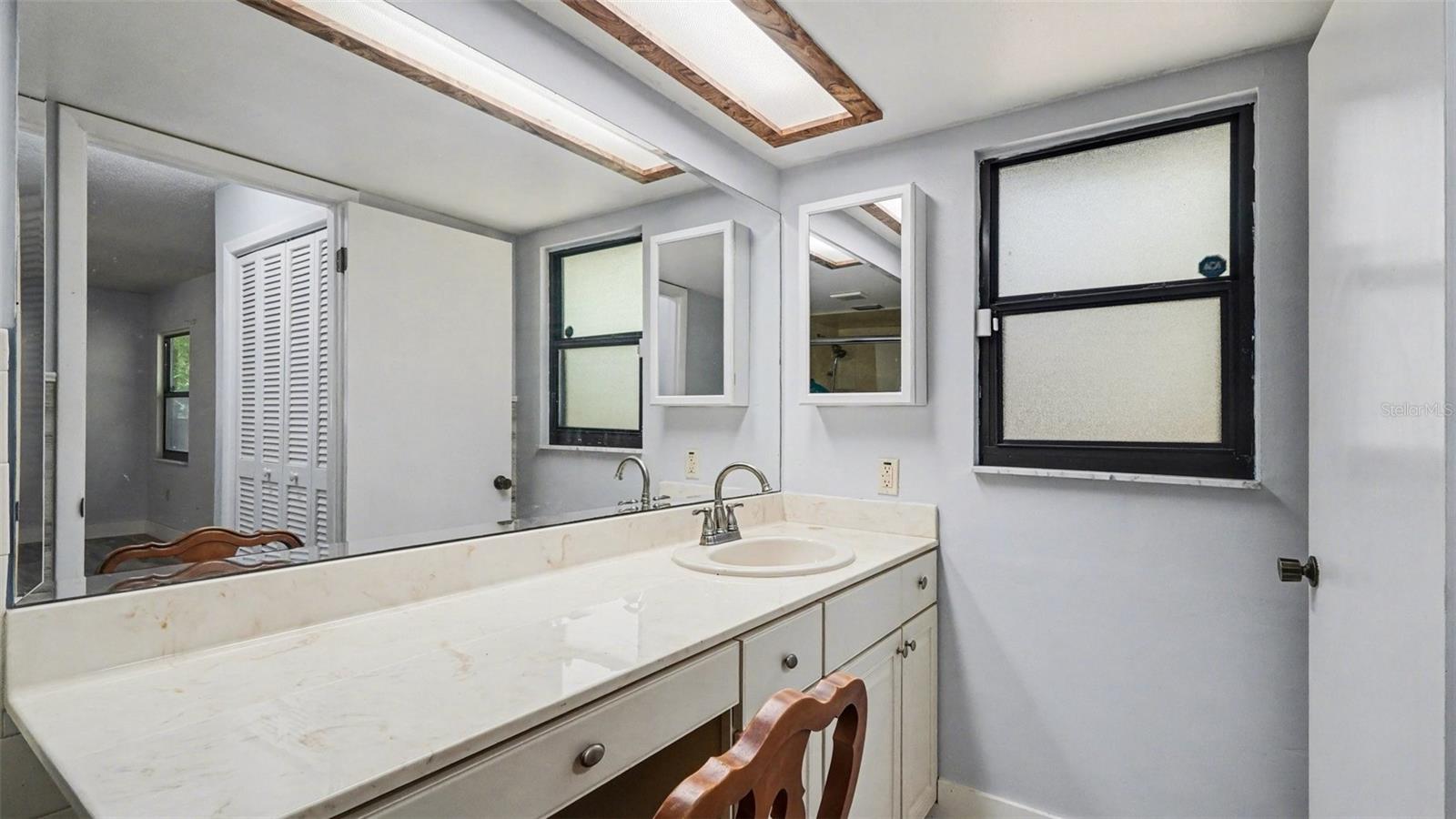 INDIAN WOODS - Residential