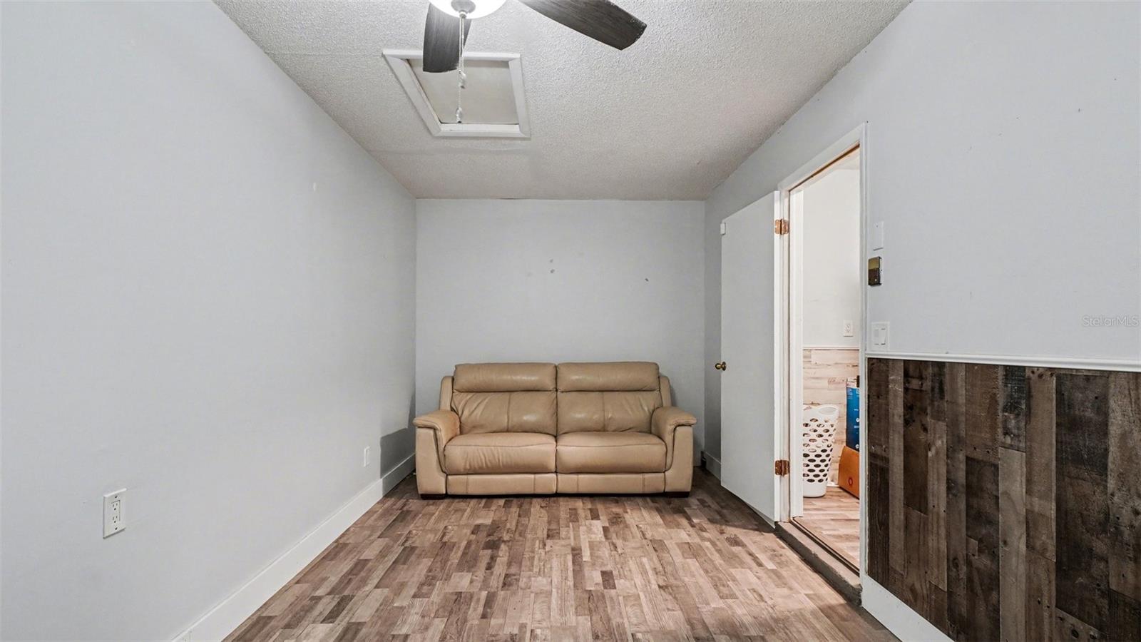 INDIAN WOODS - Residential