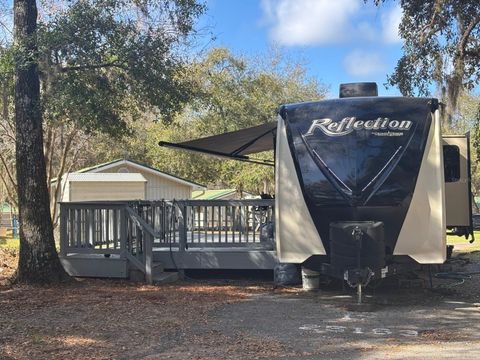 25163 NE 140TH LOOP NE 17 FORT MC COY FL 32134