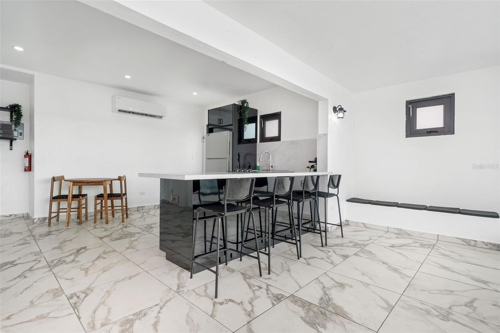 ISLA VERDE A B C - Residential