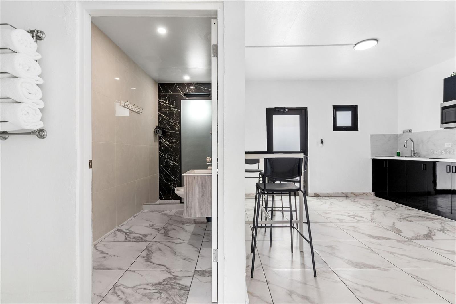 ISLA VERDE A B C - Residential