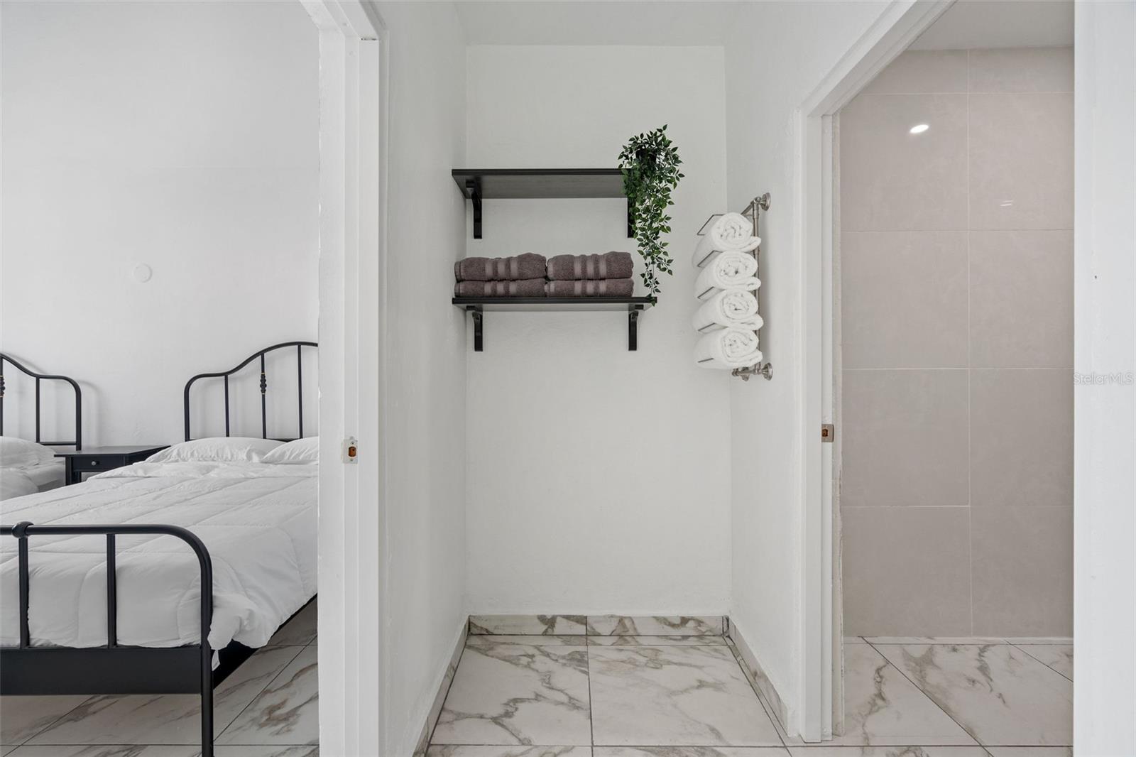 ISLA VERDE A B C - Residential