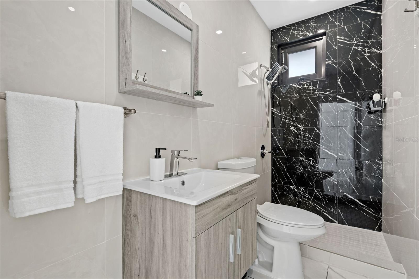 ISLA VERDE A B C - Residential