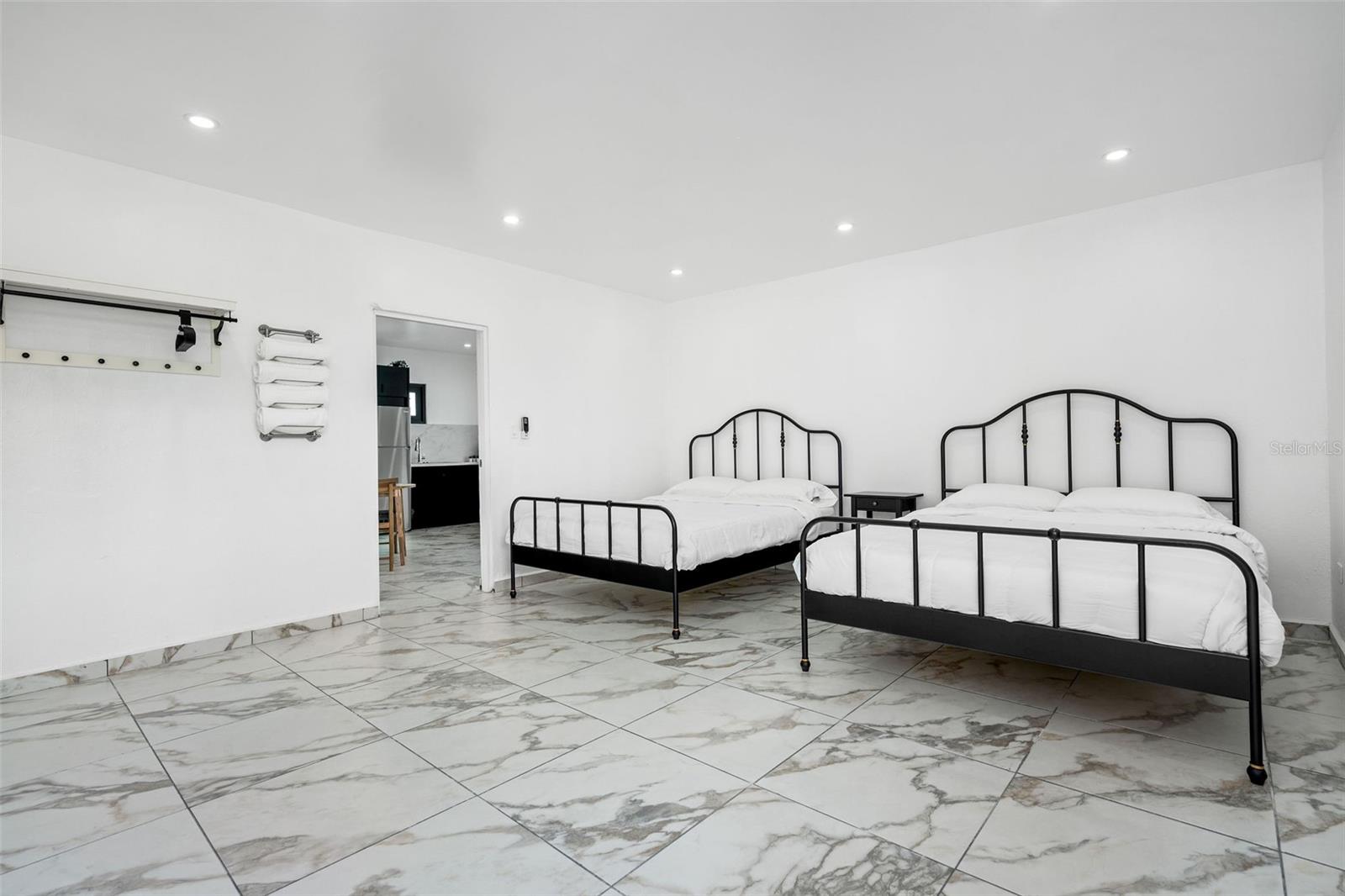 ISLA VERDE A B C - Residential