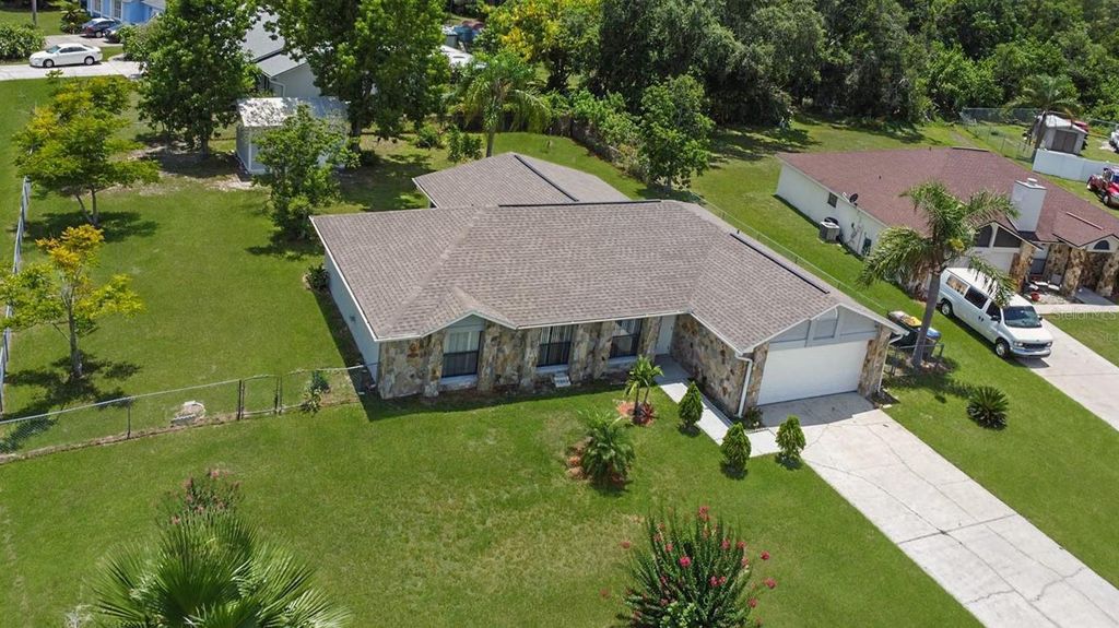 Photo of 3239 Cottonwood Court, Kissimmee, FL 34746 (MLS # S5136059)